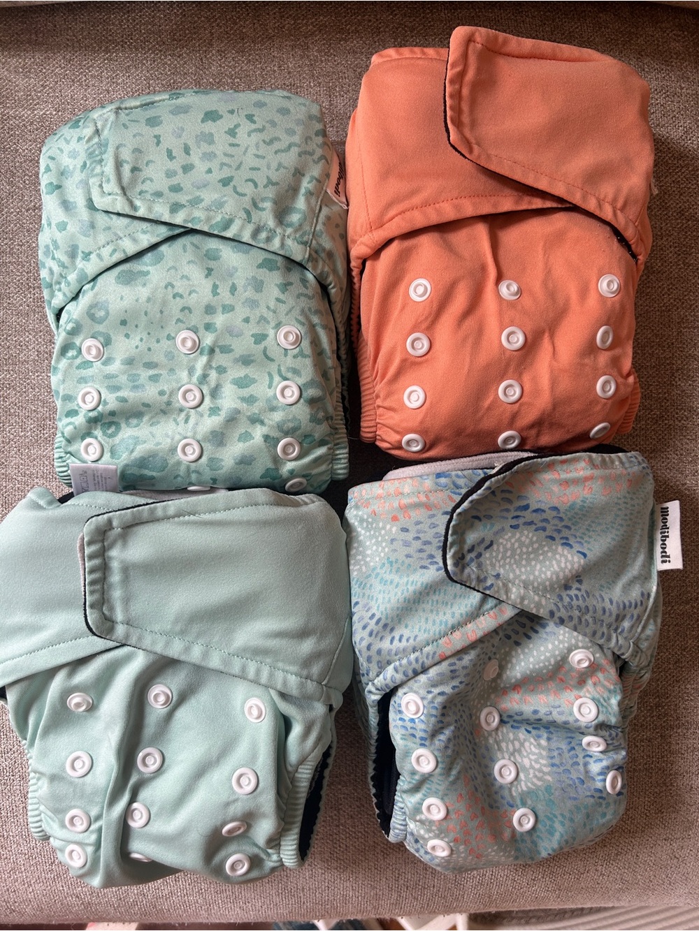 4 Cloth Diapers (All in One)